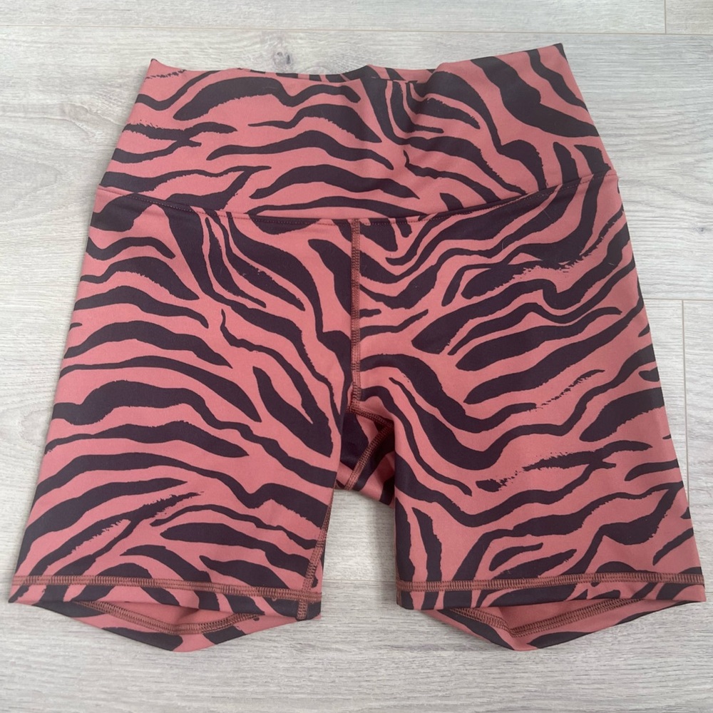Fabletics Women’s Bike Shorts Size Small